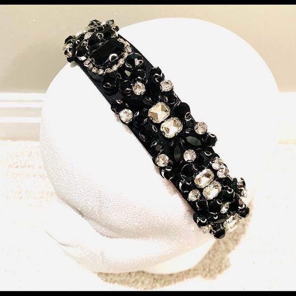 ❤️BLACK JEWEL HAIRBAND‼️ 2 for $25!!! - Picture 6 of 8
